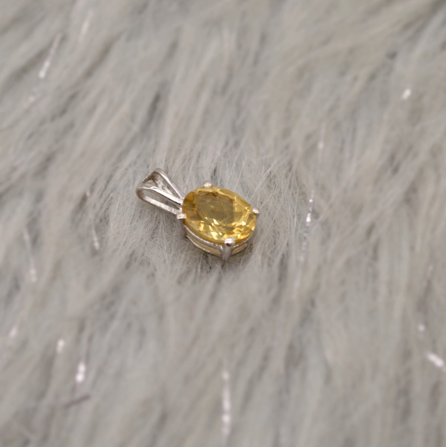 Gemstone Pendant Blue Topaz, Citrine, Peridot, Moonstone, Labradorite, Amethyst, Green Onyx, Dainty Sterling Silver Birthstone Pendant