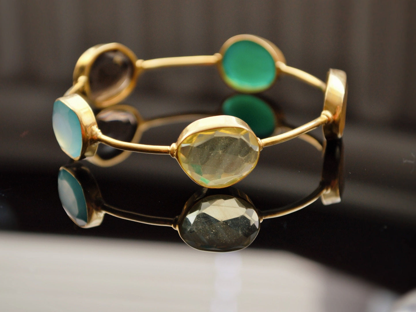 Green Onyx Smoky Quartz Bangle Bracelet, Chalcedony Bracelet, Gold Plated 925 Silver Bangle, Birthday Gift For Her, Dainty Bracelet 6 cm