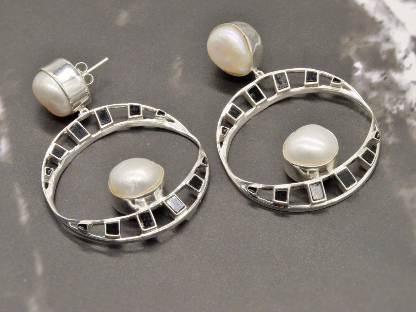 Pearl, Black Onyx Silver Earrings, June Birthstone Jewelry, Gemstone Dangle Earrings, 925 Sterling Silver, Birthday Gift for Her