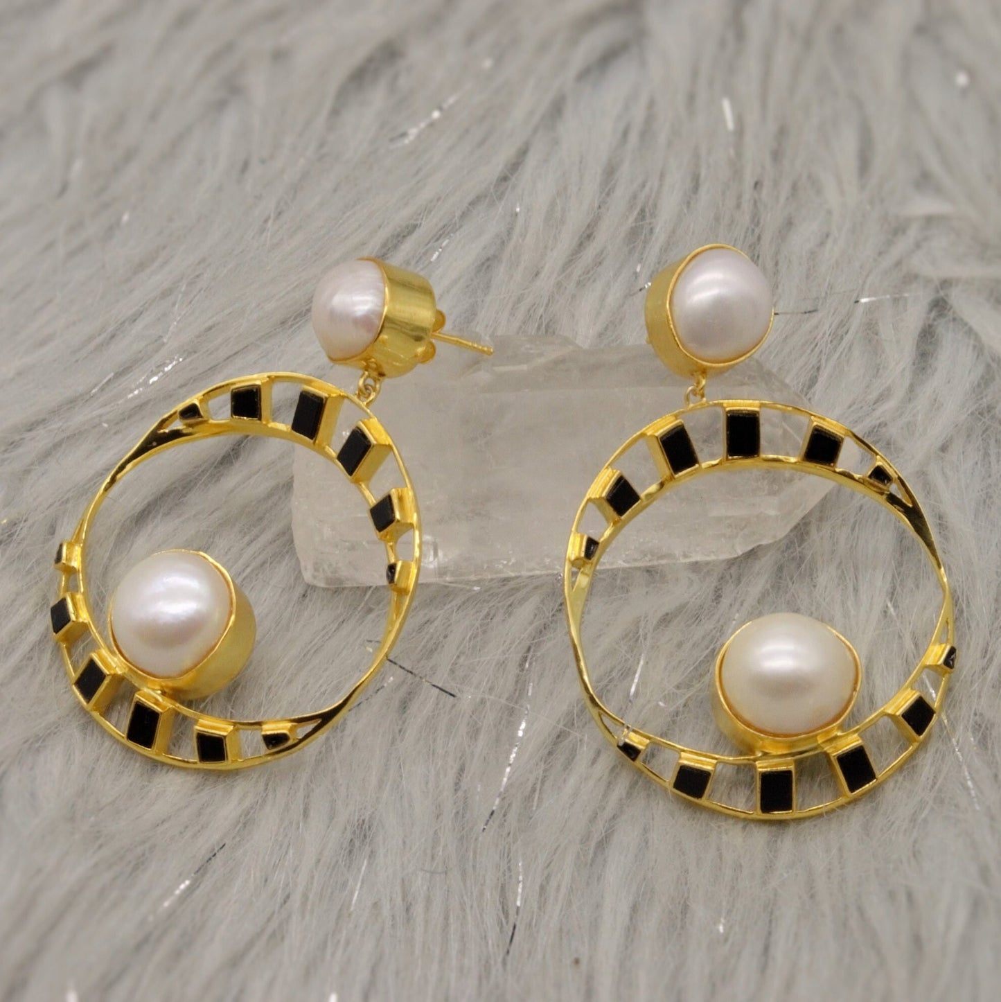 Pearl, Black Onyx Gold Earrings, June Birthstone Jewelry, Unique Statement Earrings, Gemstone Dangle Earrings, Birthday Gift for Her