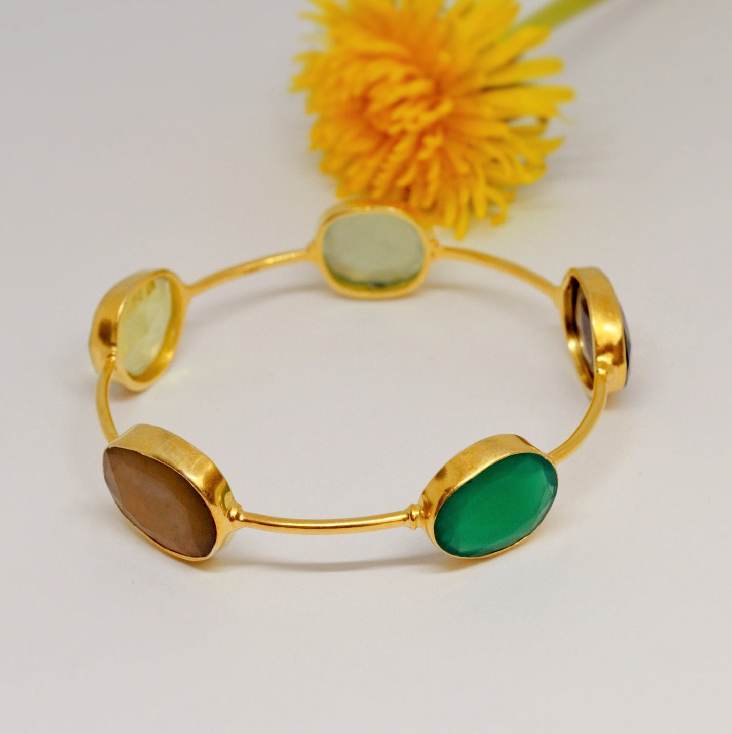 Green Onyx Smoky Quartz Bangle Bracelet, Chalcedony Bracelet, Gold Plated 925 Silver Bangle, Birthday Gift For Her, Dainty Bracelet 6 cm