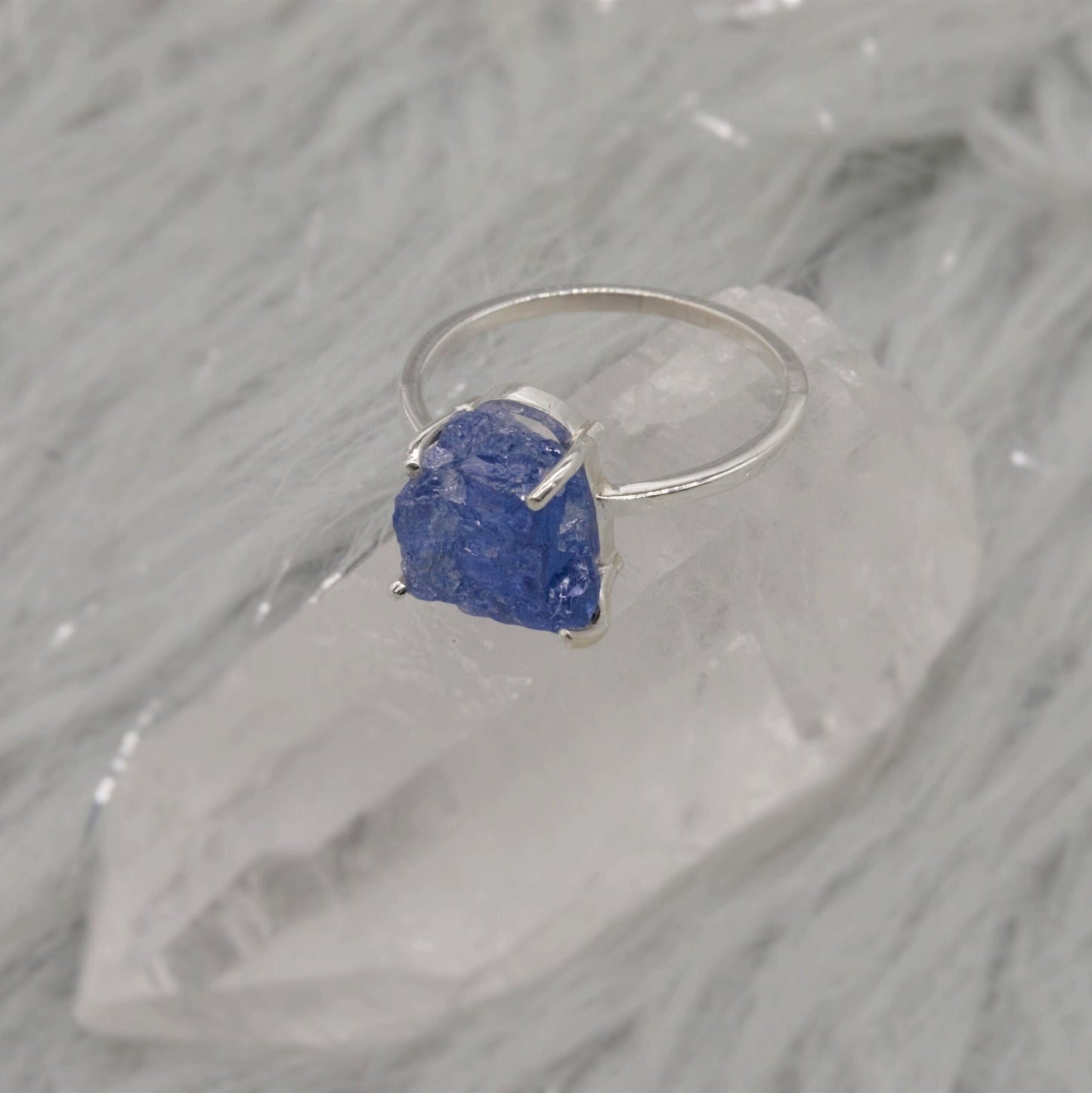 Raw Blue Tanzanite Sterling Silver Ring, Rough Cut Tanzanite, Rings for Women, December Birthstone, Raw Gem Ring, Birthday Gift, UK size T