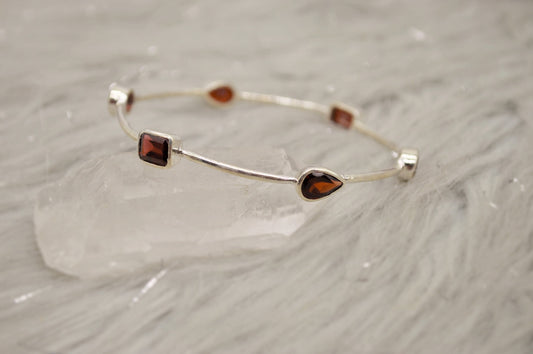 Multi Shaped Red Garnet Silver Bangle, Birthstone Bracelet, 6cm Diameter 18.9cm Circumference, Silver Bangles Gifts, January Birthstone