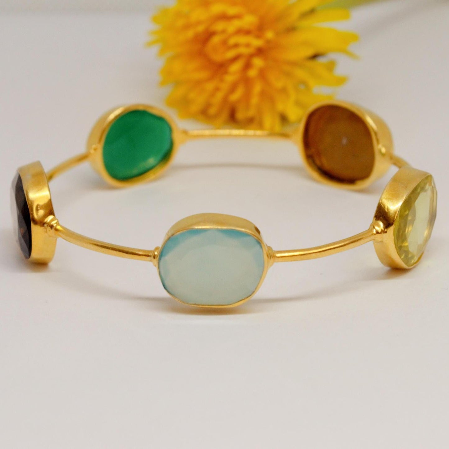 Green Onyx Smoky Quartz Bangle Bracelet, Chalcedony Bracelet, Gold Plated 925 Silver Bangle, Birthday Gift For Her, Dainty Bracelet 6 cm