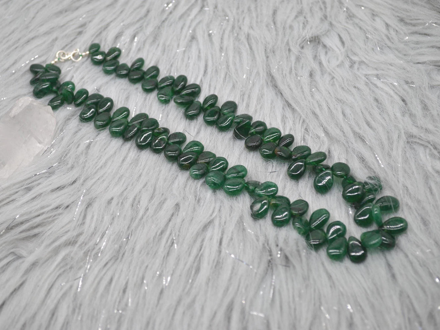 Green Aventurine Beaded Necklace: Mint Green Gemstone Jewelry, 16 Inches