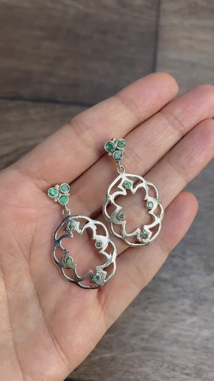 Emerald Earrings, May Birthstone Earrings, Jewelry Trends, Green Stone Earrings Dangle, Statement Earrings, Gifts For Her