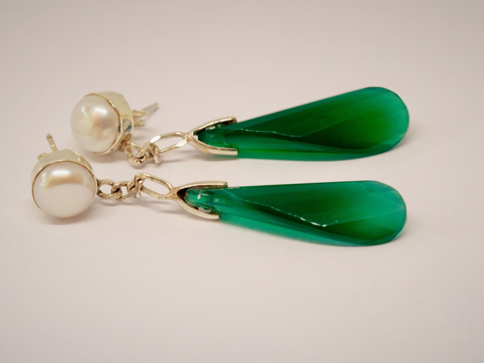 Green Onyx, Pearl Vintage Earrings, Sterling Silver Gemstone Earrings, June Birthstone Jewelry, Birthday Gifts For Her, Bridesmaid gifts