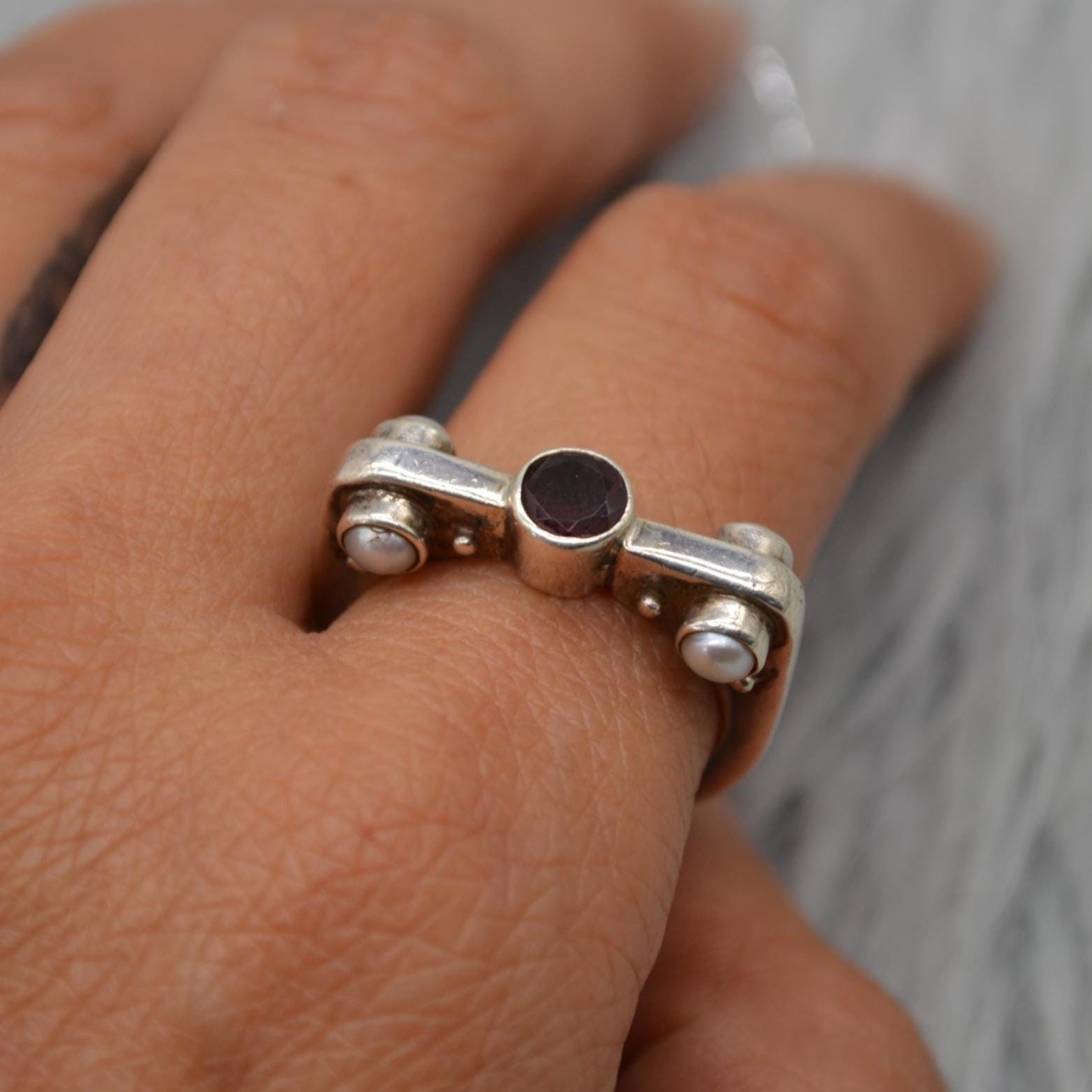 Garnet Pearl Sterling Silver Ring: Size N 1/2, Red White Gemstone, January June Birthstone