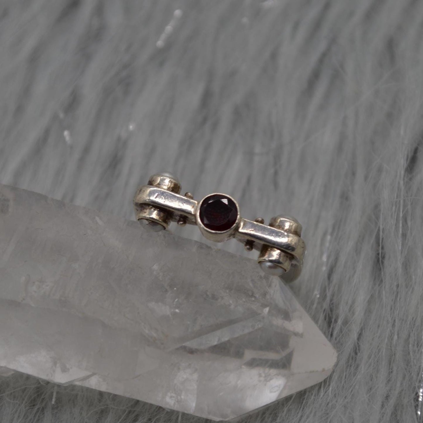 Garnet Pearl Sterling Silver Ring: Size N 1/2, Red White Gemstone, January June Birthstone