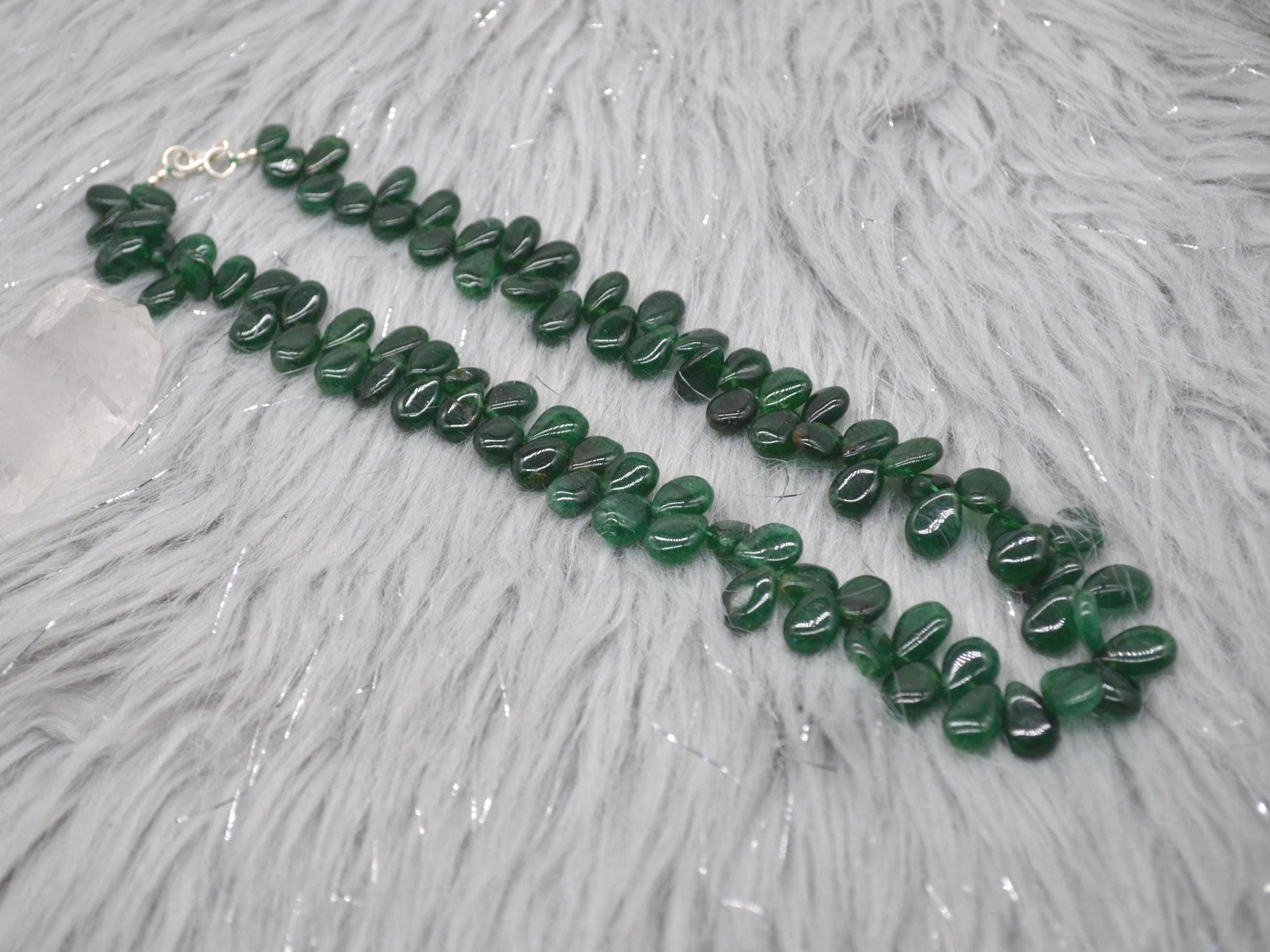 Green Aventurine Beaded Necklace: Mint Green Gemstone Jewelry, 16 Inches