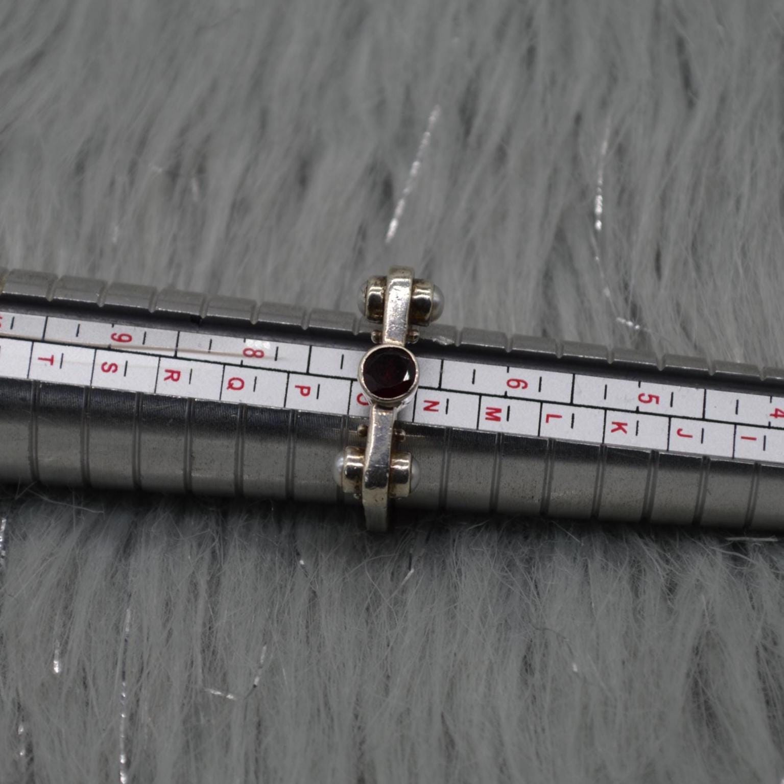 Garnet Pearl Sterling Silver Ring: Size N 1/2, Red White Gemstone, January June Birthstone