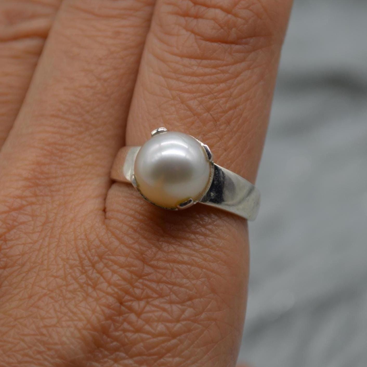 Freshwater Pearl Sterling Silver Ring: 5.9ct, UK Size N, June Birthstone, White Gemstone Jewelry