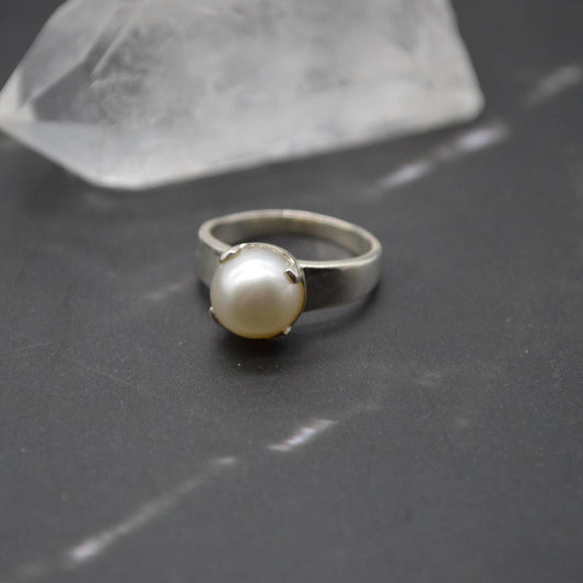 Freshwater Pearl Sterling Silver Ring: 5.9ct, UK Size N, June Birthstone, White Gemstone Jewelry