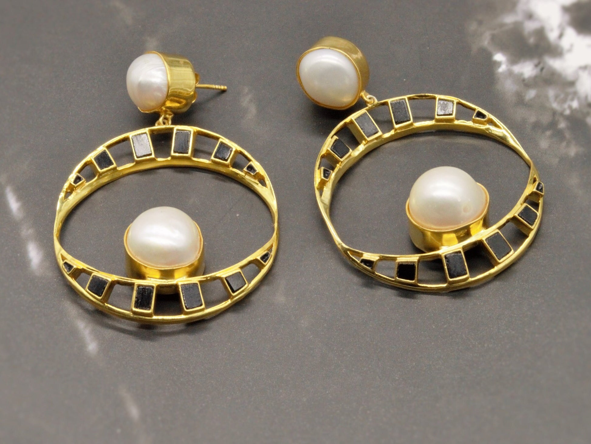 Pearl, Black Onyx Gold Earrings, June Birthstone Jewelry, Unique Statement Earrings, Gemstone Dangle Earrings, Birthday Gift for Her