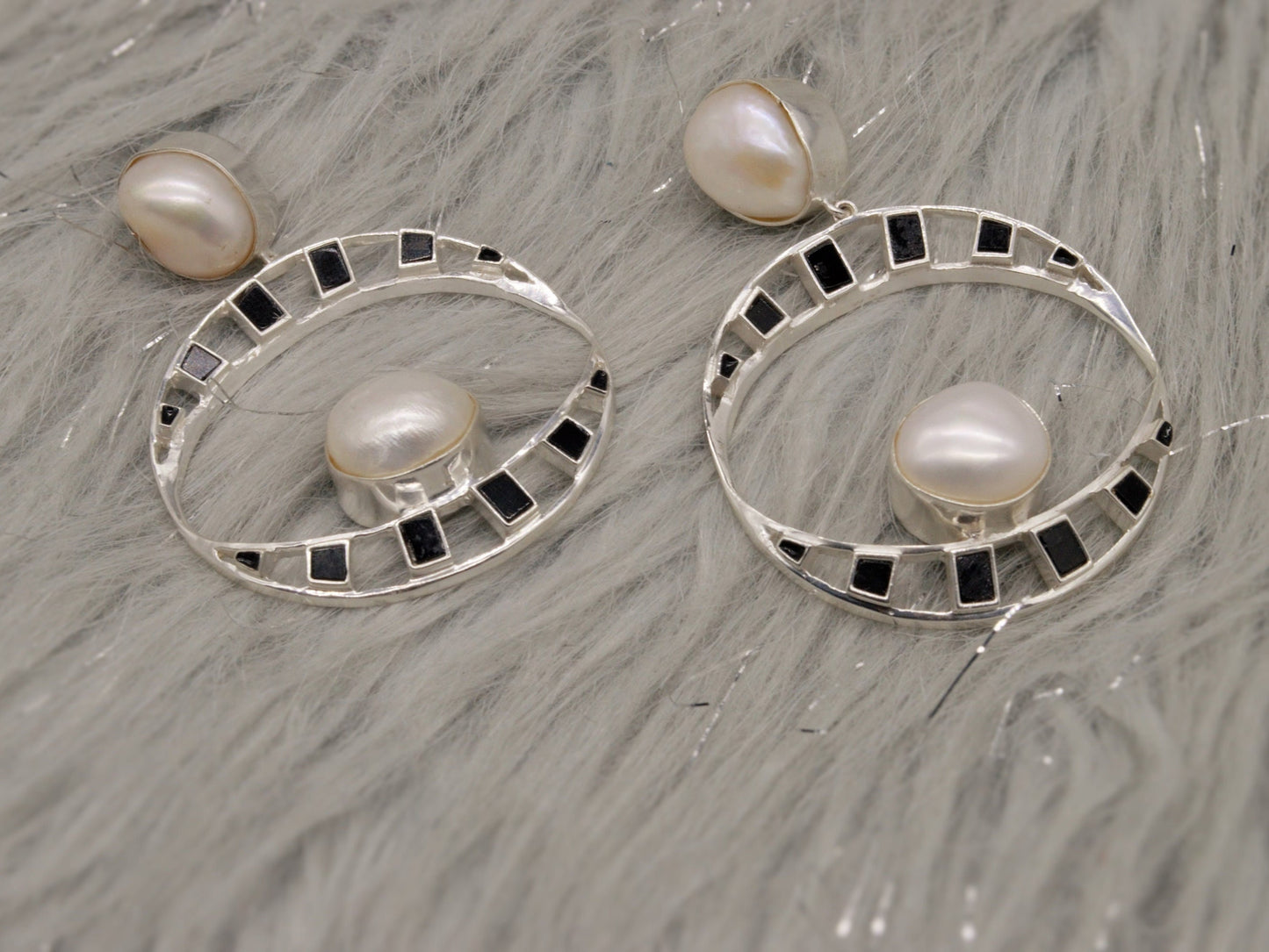 Pearl, Black Onyx Silver Earrings, June Birthstone Jewelry, Gemstone Dangle Earrings, 925 Sterling Silver, Birthday Gift for Her